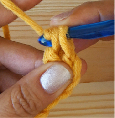 Ch2 TR pull through 2 loops on hook