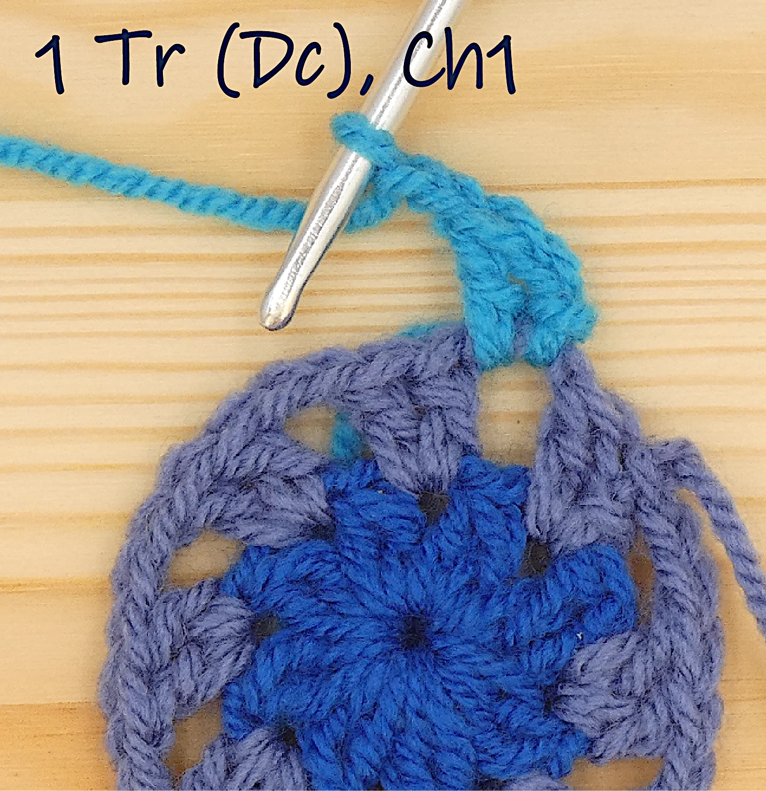 crochet pattern - easy crochet granny wheel / crochet wagon wheel crochet pattern photo pattern round 3, treble, chain 1