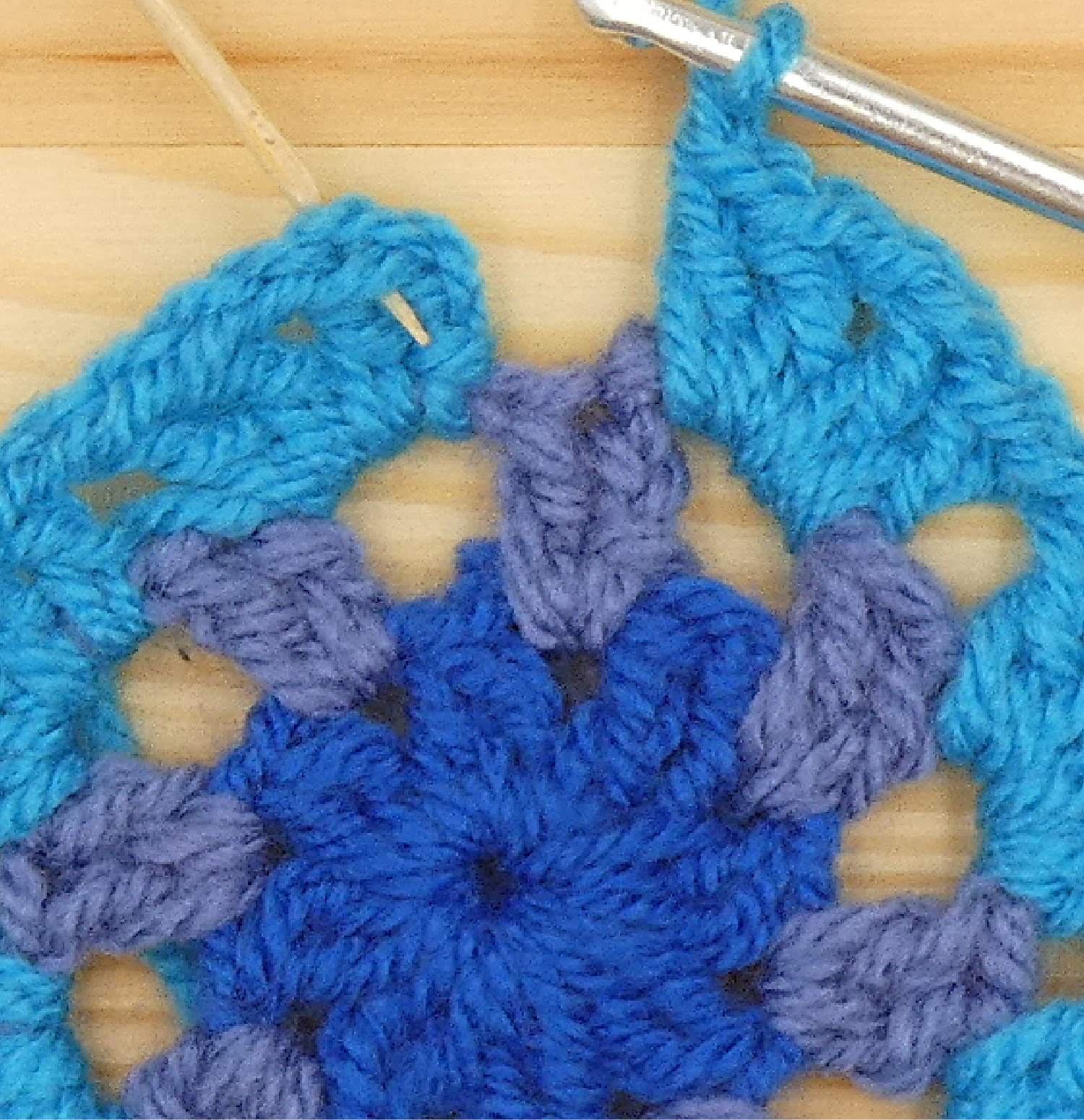 L15 34 A Ph R03cA Katie McCrochet