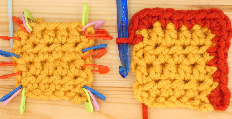 Border Half treble / Half double Crochet photo instructions left Stitch 1