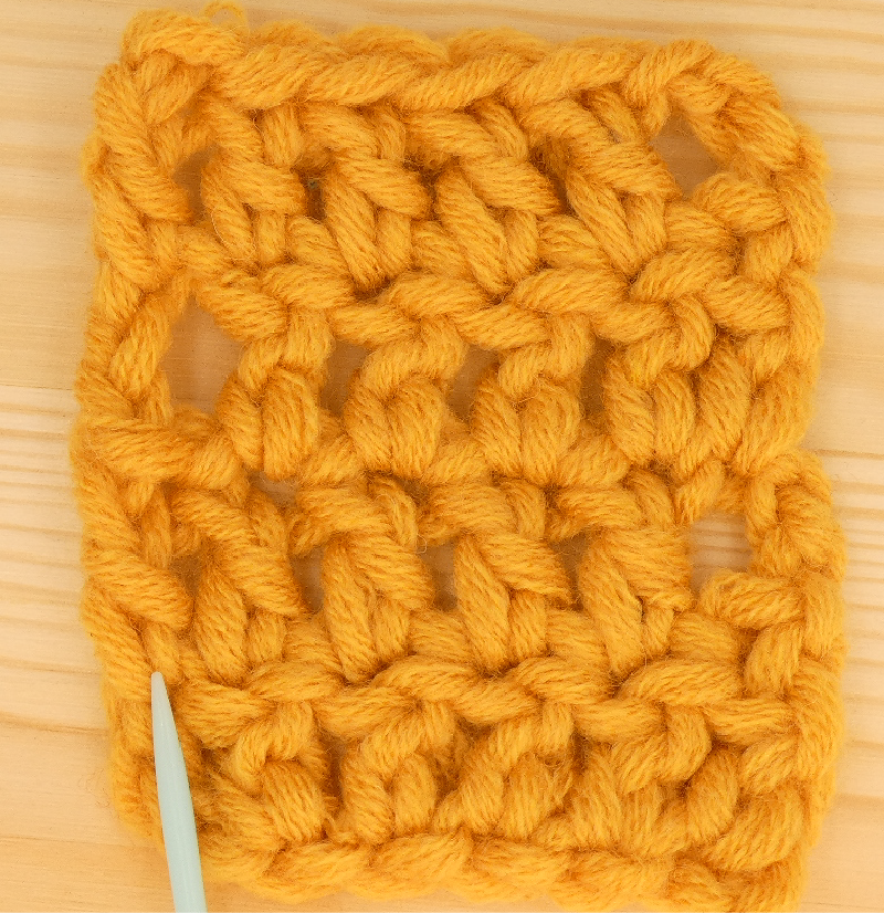 Border treble / double Crochet  left St5 placement front