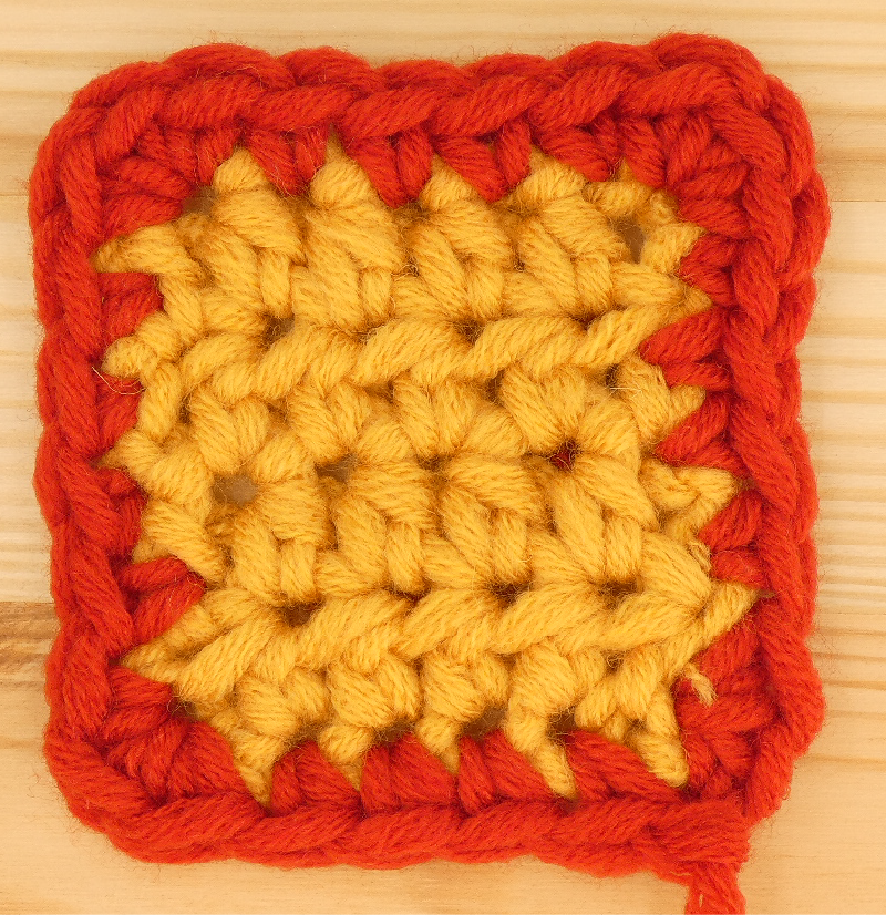 Border Half treble / Half double Crochet photo instructions Border finished