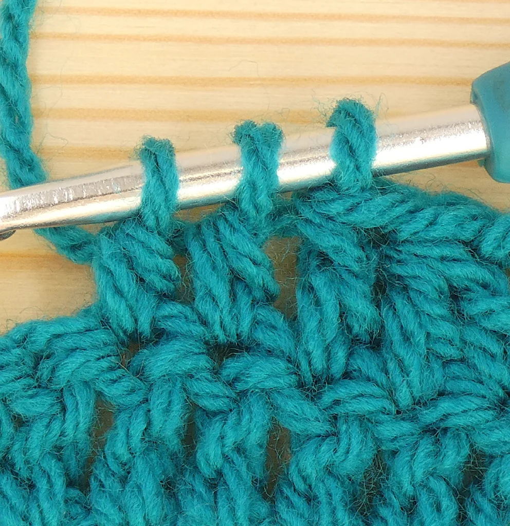 Crochet Decreases - tr Dec middle row 3 loops on the hook