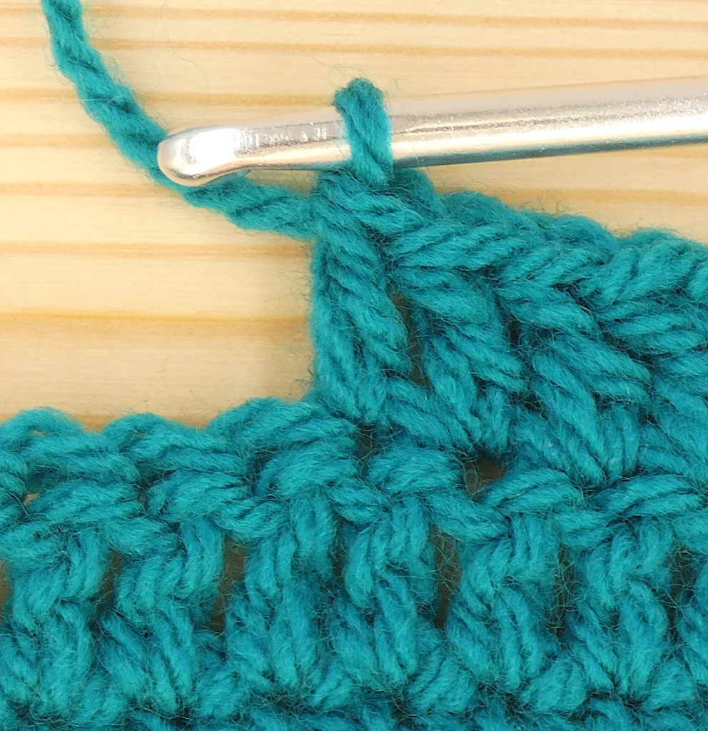 Crochet Increase - Tr (Dc stitch