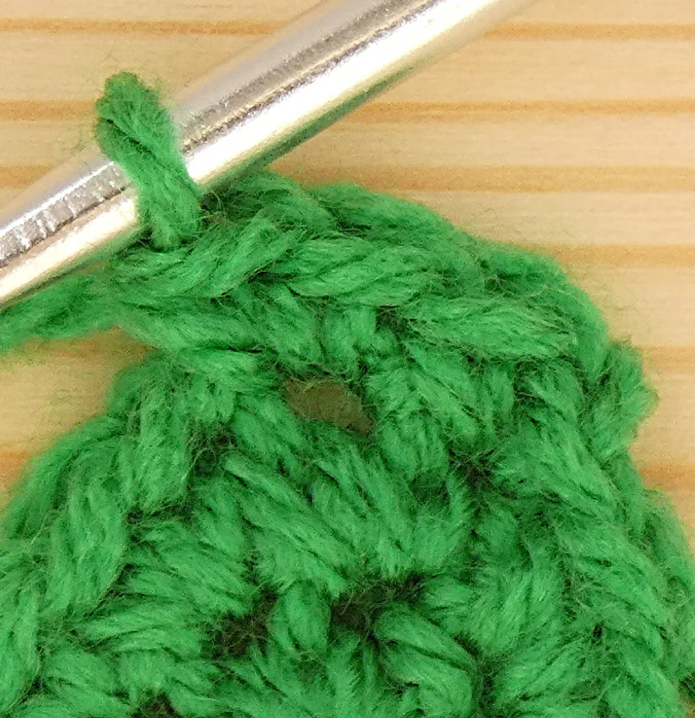 crochet concentric circle perfect round shape - round 3