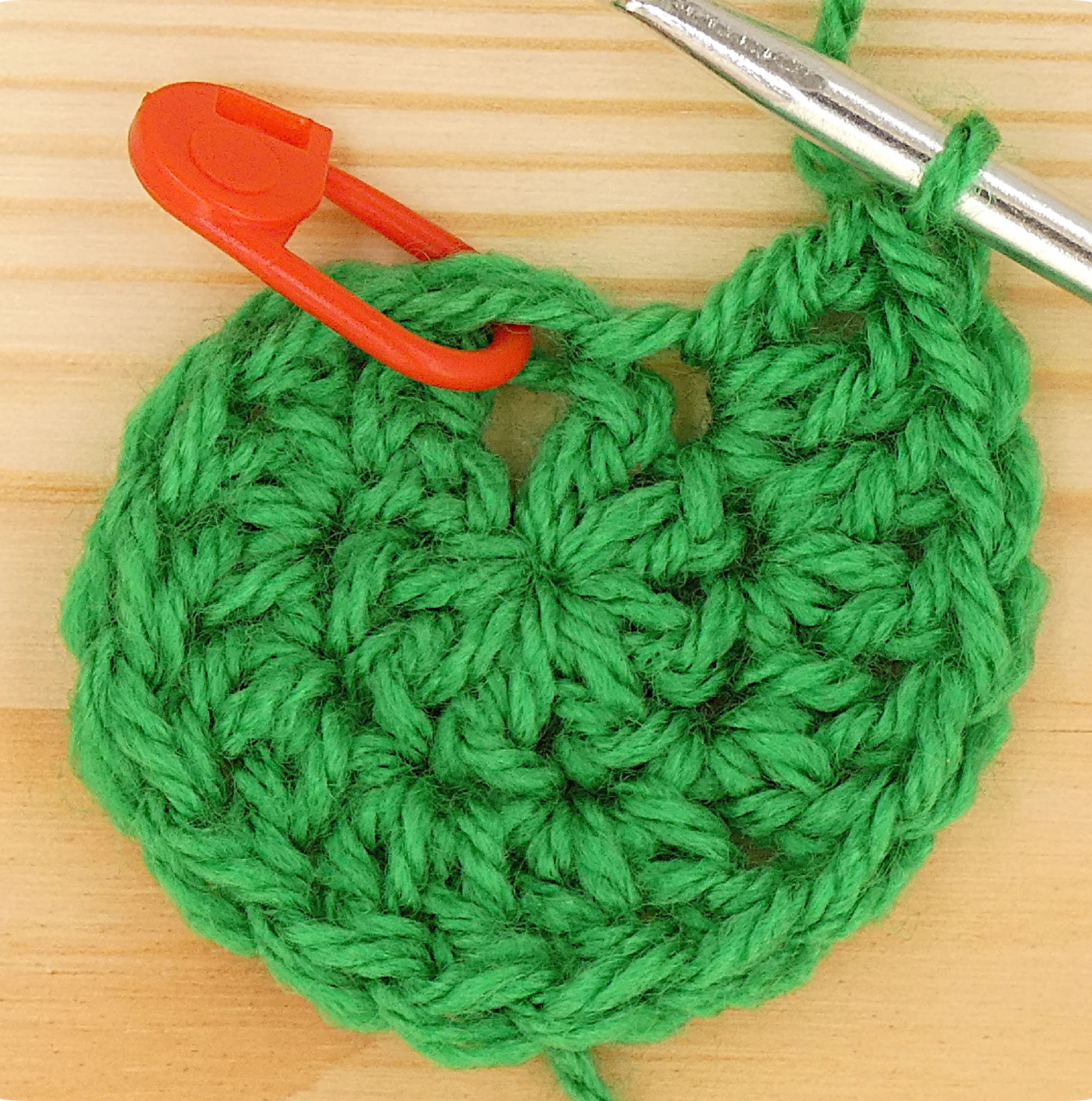 crochet circle Tr treble Dc double continuous circle written pattern perfect round shape round 2