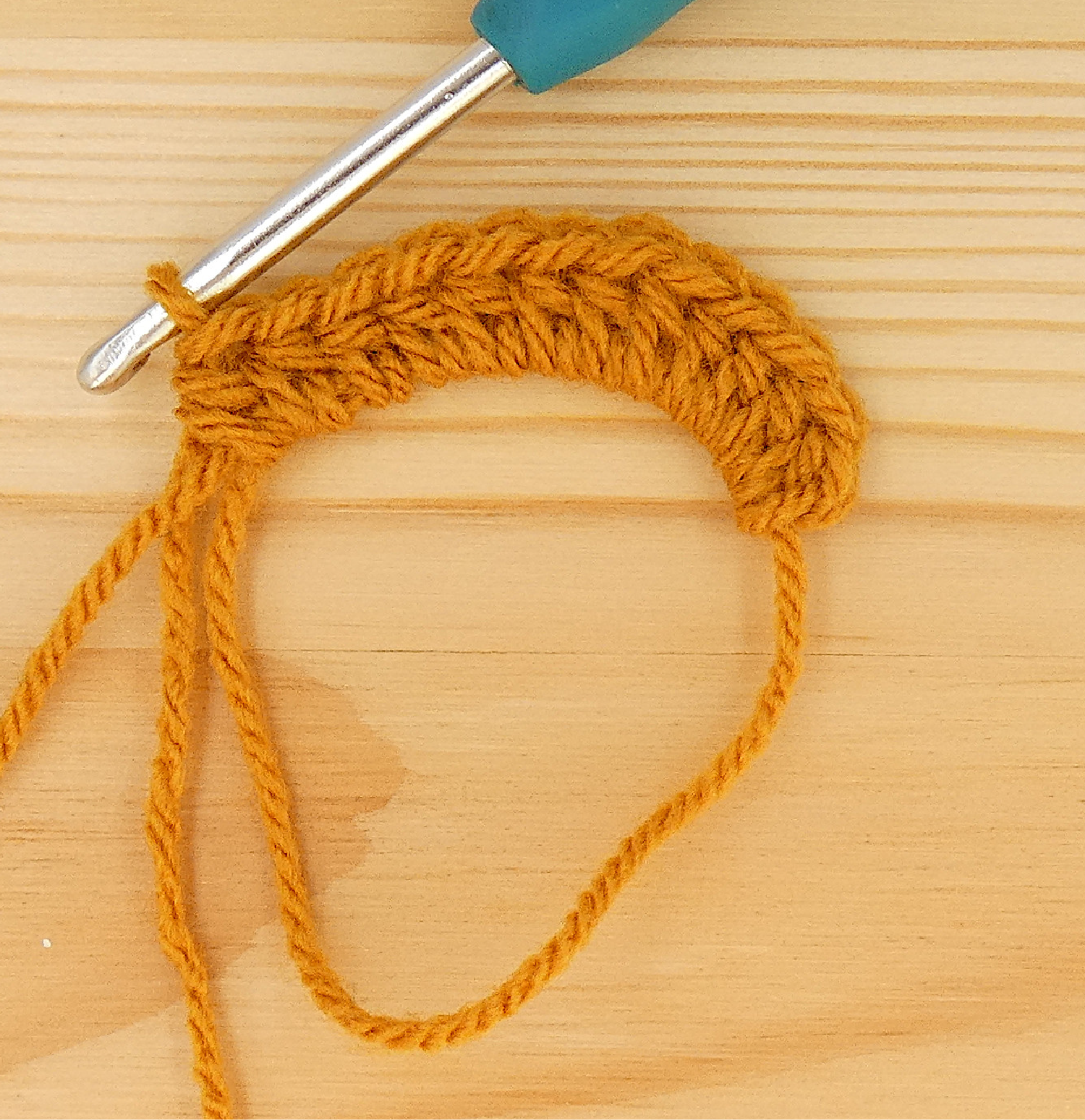 crochet pattern - easy crochet flower crochet chart pattern magic ring with stitches