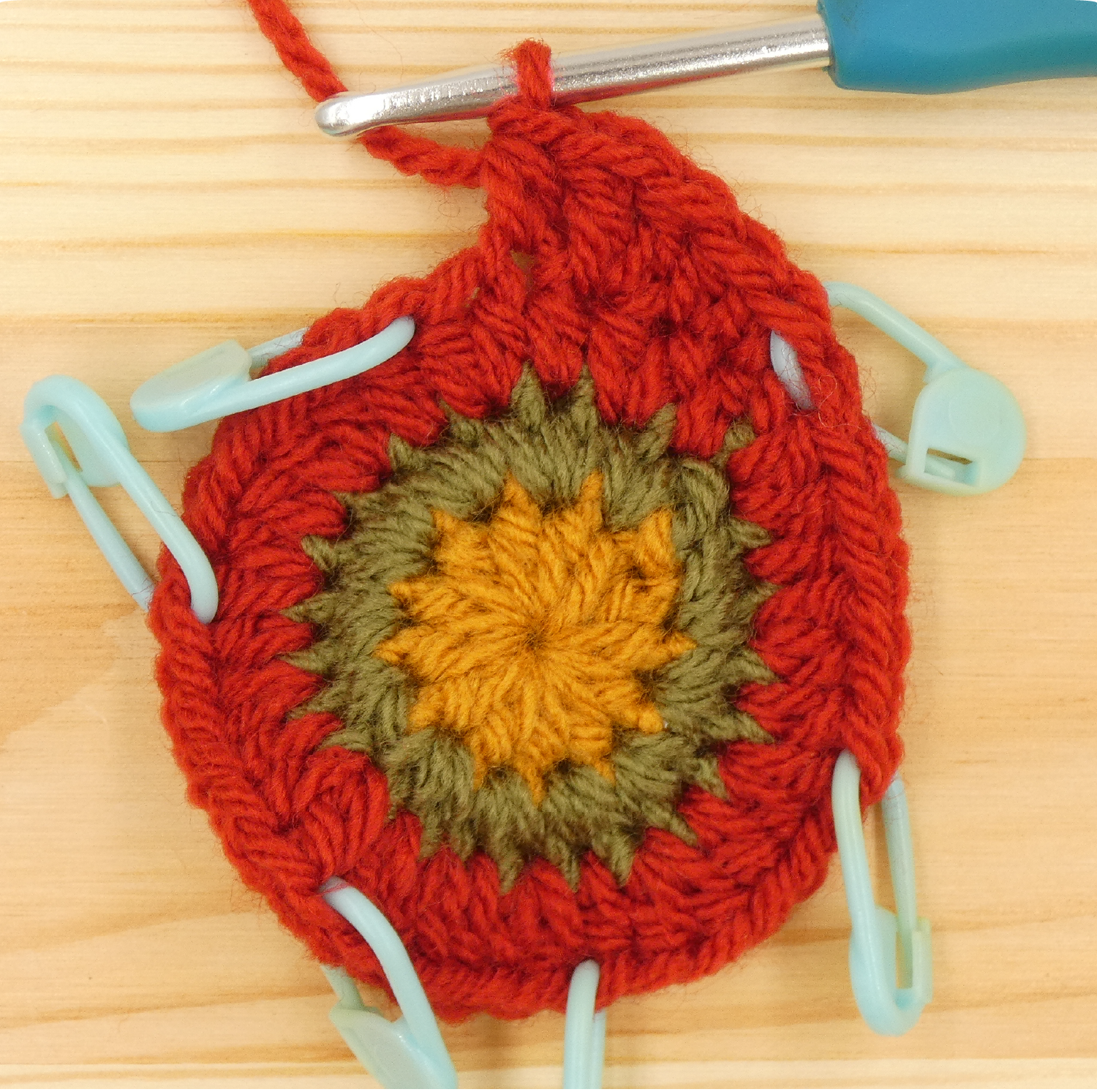 crochet pattern - easy crochet flower crochet photo pattern - petal instruction htr, Tr, Hdc, dc,