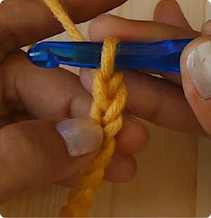 1 work in 2nd chain 3 Katie McCrochet