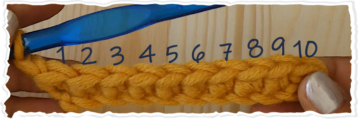 20 V row cnt 7 Katie McCrochet