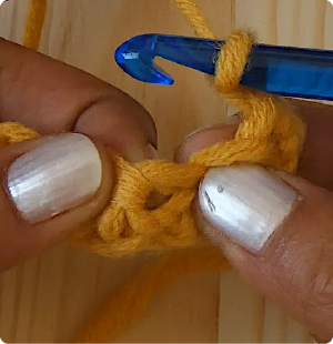 25 Stitch gap 3 Katie McCrochet
