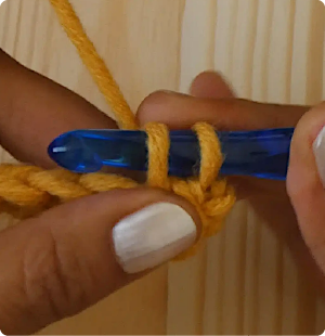 30 pull yarn back 3 Katie McCrochet