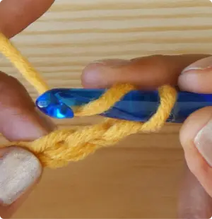 2 M1 TR yarn over 1 Katie McCrochet