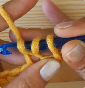 4 M1 TR 3 loops on hook 1 Katie McCrochet