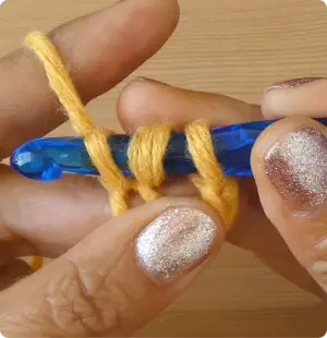 6 M1 3 loops on hook Katie McCrochet